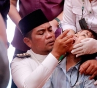 Dalam Rangka PIN Polio Serentak, Bupati Pelalawan H. Zukri, SE Berharap Semua Anak Mendapatkan Vaksin