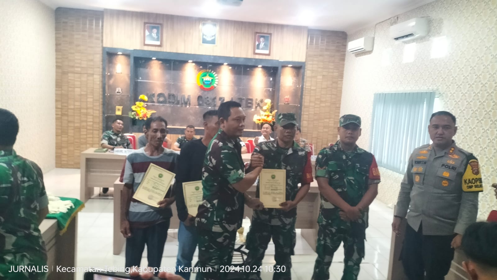 Kodim/ TBK 0317 Serahkan Temuan Barang Bukti Sabu Tidak Bertuan