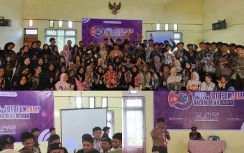 Berikan Materi Personal Branding dan Motivasi Di Jota-Joti Fun Camp, T. Efri Syahputra, S.Sos Ajak Anggota Pramuka Disiplin, Teguh, Dan Tegak Pendirian