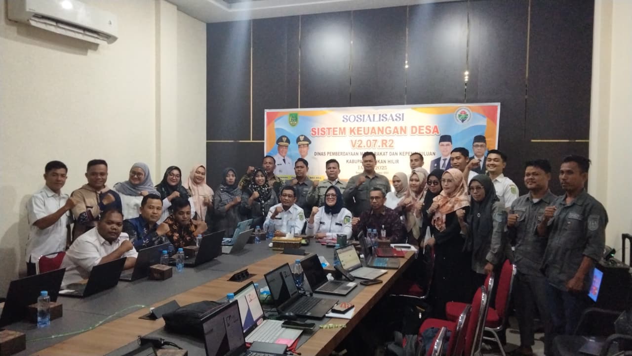 BRK Syariah Gelar Edukasi Teknis Pengelolaan Dana Desa bagi 159 Perwakilan Desa di Rohil