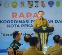 Gebrakkan Nyata H. Agung Nugroho SE, MM–H. Markarius Anwar,  Ubah Wajah Kota Pekanbaru