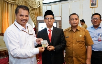 Bayar Retribusi Sampah Kini Bisa Pakai QRIS BRK Syariah, Pemkab Karimun Wujudkan Transaksi Digital yang Mudah dan Praktis