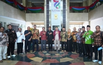 DPRD Kampar dan Pemkab Koordinasi Intensif Wujudkan Jembatan Penghubung Rumbio DPRD Kampar dan Pemkab Koordinasi Intensif Wujudkan Jembatan Penghubung Rumbio