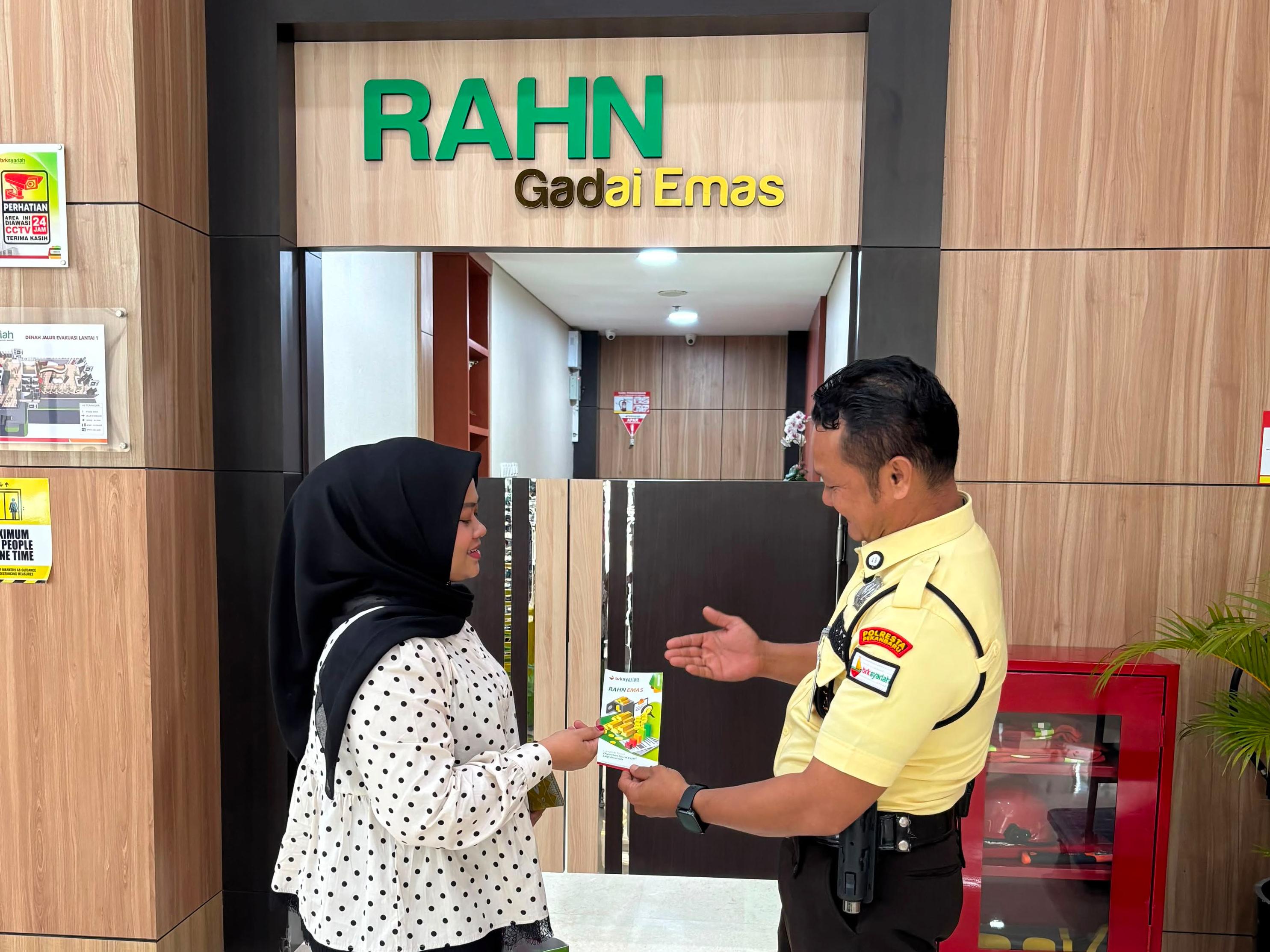 Bebas Dari Jeratan Renternir, BRK Syariah Tawarkan Program Gadai Emas