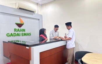 Kemudahan dan Prinsip Syariah Jadi Alasan Masyarakat Memilih Gadai Emas BRK Syariah