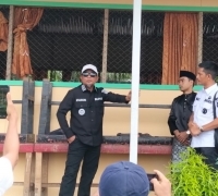Kepala Desa Pulau Muda Dampingi Bupati Pelalawan H. Zukri SM.MM Tinjau Sekolah Dan Jalan